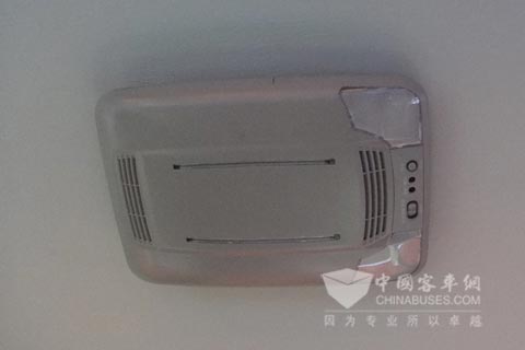 裝在校車上的美時美克空氣凈化裝置 
