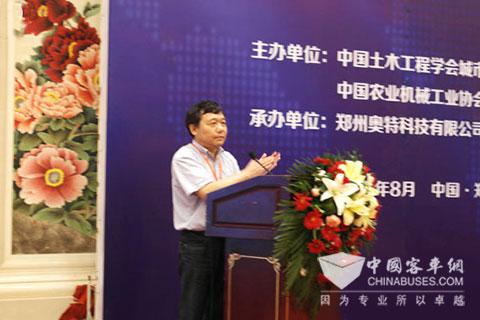 中國土木工程協會城市公共交通學會秘書長袁建光